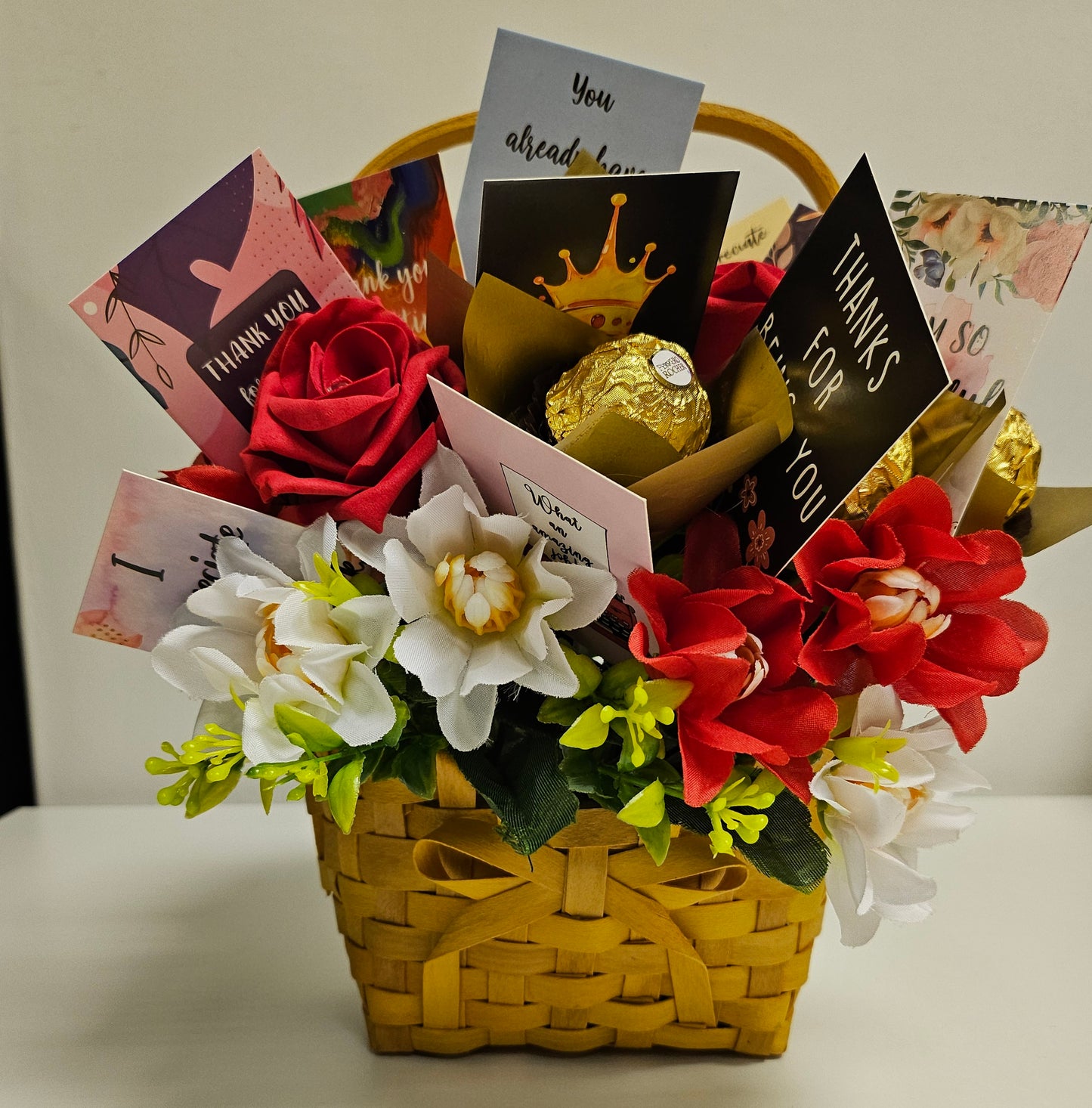 The Deluxe 'Big Basket of Thanks'