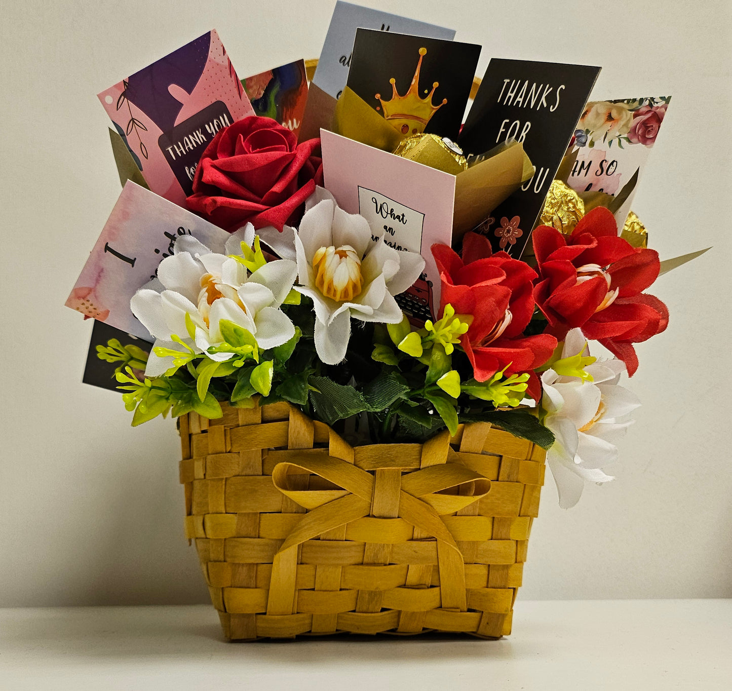 The Deluxe 'Big Basket of Thanks'