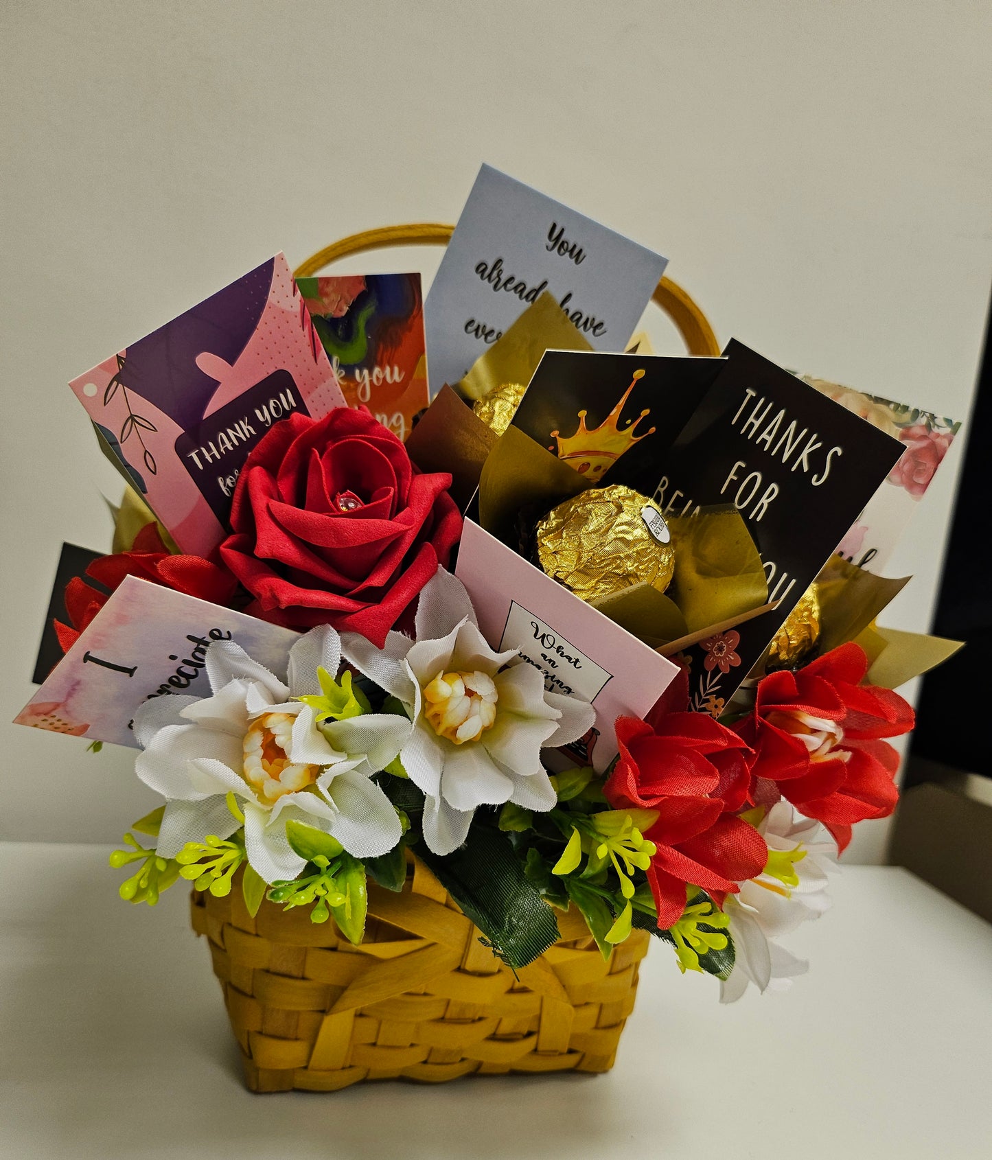 The Deluxe 'Big Basket of Thanks'