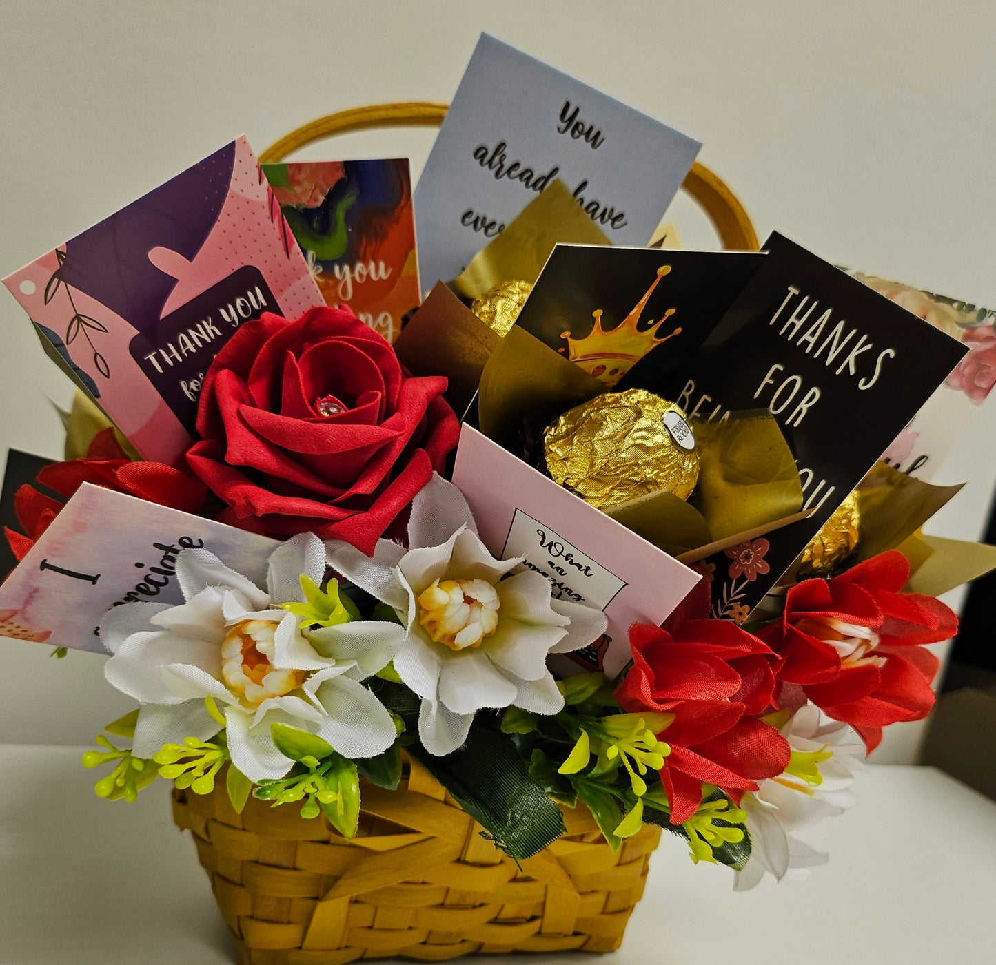 The Deluxe 'Big Basket of Thanks'